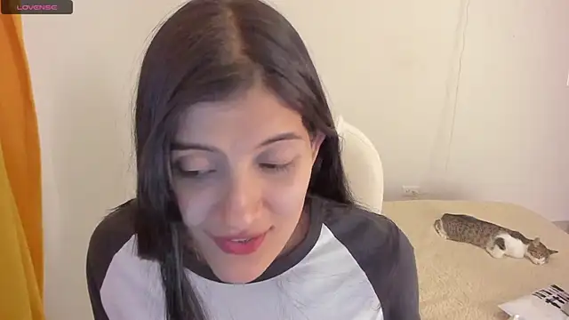 misstoya online show from 18, 3, 2025