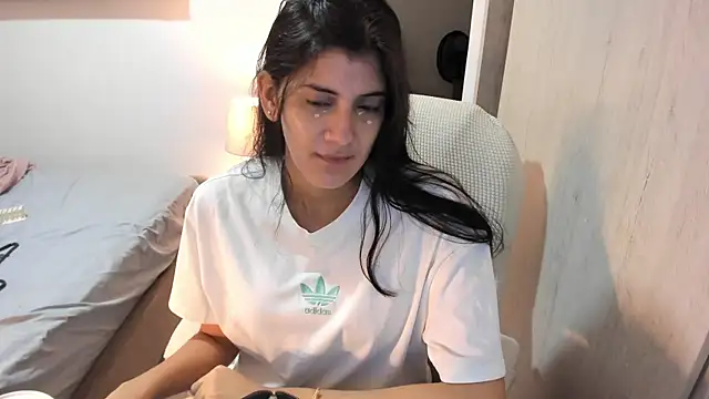 misstoya online show from 20, 9, 2025