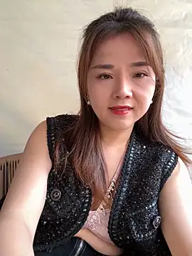 Snapshot of Efangfang chatting on 27, 12, 2024 Efangfang online show from 27, 12, 2024