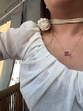 Snapshot of Efangfang chatting on 30, 12, 2024 Efangfang online show from 30, 12, 2024