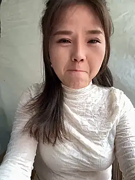 Snapshot of Efangfang chatting on 2, 1, 2025 Efangfang online show from 2, 1, 2025