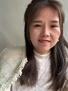 Snapshot of Efangfang chatting on 2, 1, 2025 Efangfang online show from 2, 1, 2025