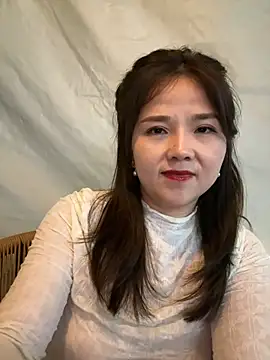 Snapshot of Efangfang chatting on 2, 1, 2025 Efangfang online show from 2, 1, 2025