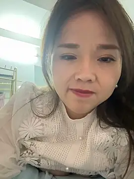 Snapshot of Efangfang chatting on 12, 1, 2025 Efangfang online show from 12, 1, 2025