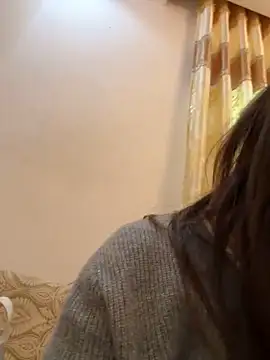 Snapshot of Efangfang chatting on 24, 1, 2025 Efangfang online show from 24, 1, 2025