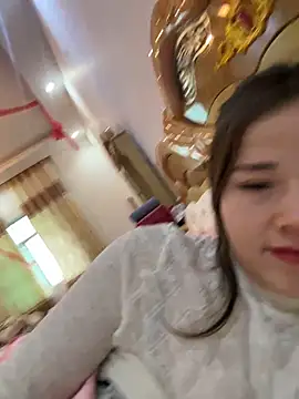 Snapshot of Efangfang chatting on 2, 2, 2025 Efangfang online show from 2, 2, 2025