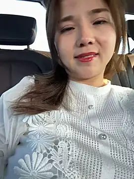 Snapshot of Efangfang chatting on 3, 2, 2025 Efangfang online show from 3, 2, 2025