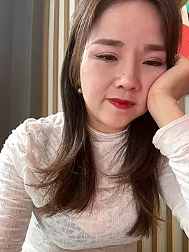 Snapshot of Efangfang chatting on 6, 2, 2025 Efangfang online show from 6, 2, 2025