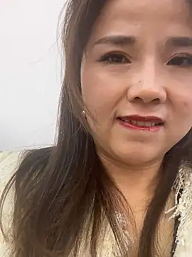 Snapshot of Efangfang chatting on 21, 2, 2025 Efangfang online show from 21, 2, 2025