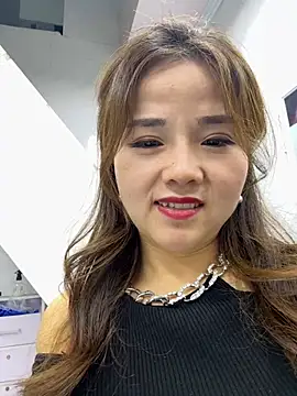 Snapshot of Efangfang chatting on 27, 2, 2025 Efangfang online show from 27, 2, 2025