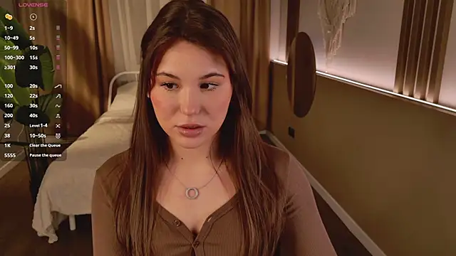 EmiliaDreams online show from 3, 3, 2026