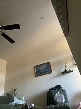 Snapshot of goldbuni chatting on 2, 12, 2024 goldbuni online show from 2, 12, 2024