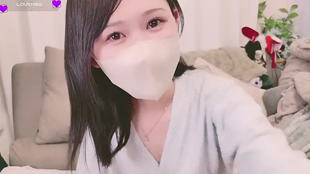 Snapshot of Conatsu chatting on 21, 1, 2025 Conatsu online show from 21, 1, 2025