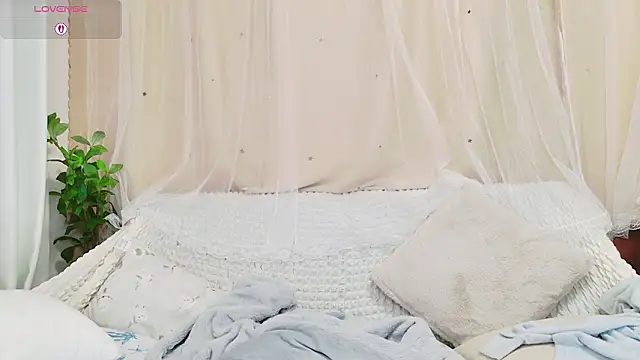 Snapshot of Conatsu chatting on 10, 2, 2026 Conatsu online show from 10, 2, 2026