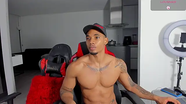 Snapshot of TROYWESLY- chatting on 30, 5, 2026 TROYWESLY- online show from 30, 5, 2026