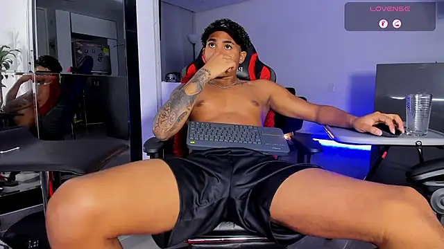 Snapshot of daikokuten_ chatting on 30, 1, 2025 daikokuten online show from 30, 1, 2025