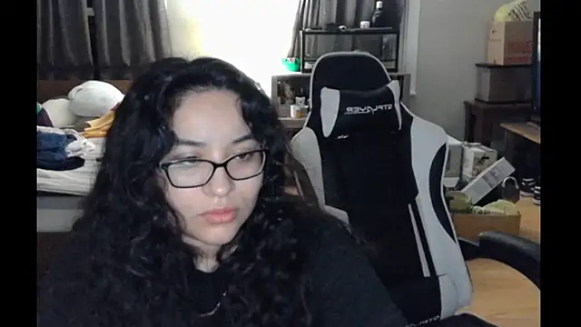 Elliewgfs online show from 18, 3, 2025