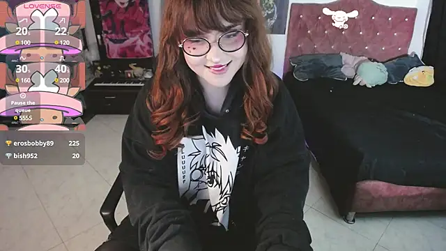 Snapshot of Avril2001 chatting on 12, 1, 2025 Avril2001 online show from 12, 1, 2025