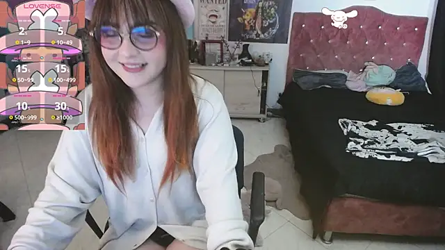 Snapshot of Avril2001 chatting on 7, 2, 2025 Avril2001 online show from 7, 2, 2025