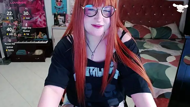 Snapshot of Avril2001 chatting on 9, 9, 2025 Avril2001 online show from 9, 9, 2025