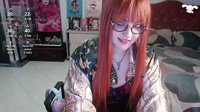 Snapshot of Avril2001 chatting on 20, 10, 2025 Avril2001 online show from 20, 10, 2025