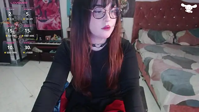 Snapshot of Avril2001 chatting on 7, 11, 2025 Avril2001 online show from 7, 11, 2025