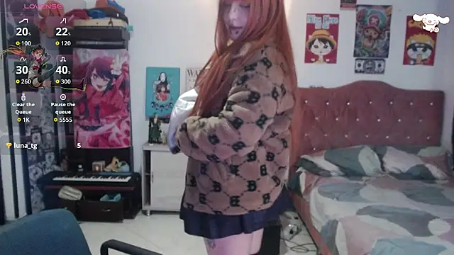 Snapshot of Avril2001 chatting on 10, 11, 2025 Avril2001 online show from 10, 11, 2025