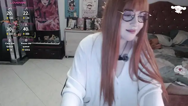 Snapshot of Avril2001 chatting on 22, 11, 2025 Avril2001 online show from 22, 11, 2025