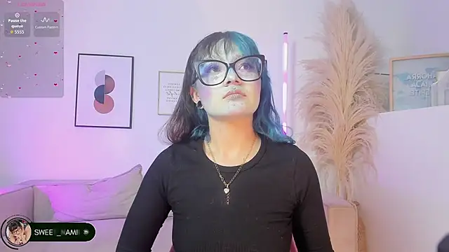 Sweet Namii online show from 24, 11, 2025