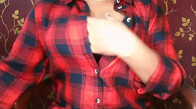 VR here 4U online show from 28, 1, 2025