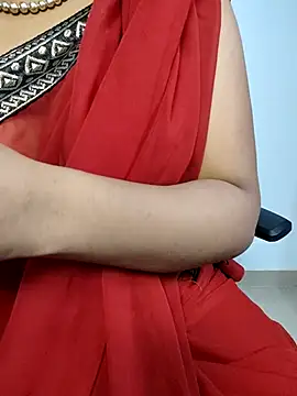 VR here 4U online show from 2, 10, 2025