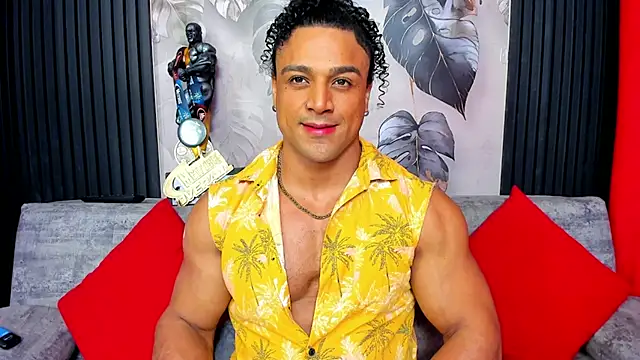 Snapshot of MikeEstevess chatting on 11, 11, 2025 MikeEstevess online show from 11, 11, 2025