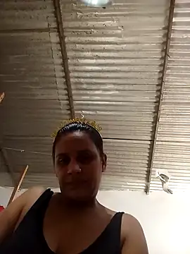 Snapshot of Andreita_95 chatting on 22, 10, 2025 Andreita 95 online show from 22, 10, 2025