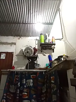 Snapshot of Andreita_95 chatting on 28, 10, 2025 Andreita 95 online show from 28, 10, 2025