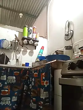 Snapshot of Andreita_95 chatting on 9, 11, 2025 Andreita 95 online show from 9, 11, 2025