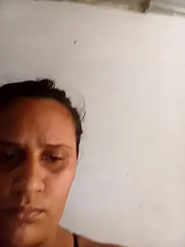 Snapshot of Andreita_95 chatting on 18, 11, 2025 Andreita 95 online show from 18, 11, 2025