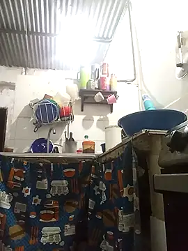 Snapshot of Andreita_95 chatting on 24, 11, 2025 Andreita 95 online show from 24, 11, 2025