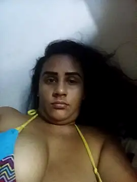 Snapshot of Andreita_95 chatting on 28, 11, 2025 Andreita 95 online show from 28, 11, 2025