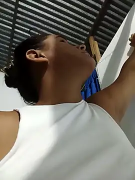 Snapshot of Andreita_95 chatting on 2, 12, 2025 Andreita 95 online show from 2, 12, 2025