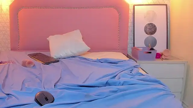 Kittytimberlake online show from 28, 2, 2025