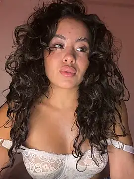 Snapshot of Marie_Rose chatting on 5, 12, 2024 Marie Rose online show from 5, 12, 2024