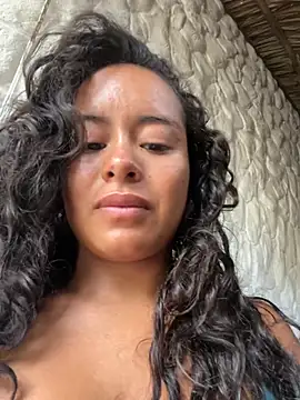 Snapshot of Marie_Rose chatting on 21, 3, 2025 Marie Rose online show from 21, 3, 2025