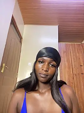 Curvixx online show from 5, 10, 2025