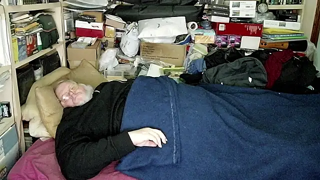 Snapshot of hadeszeuss2 chatting on 20, 12, 2024 hadeszeuss2 online show from 20, 12, 2024