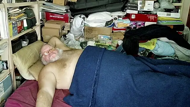 Snapshot of hadeszeuss2 chatting on 25, 12, 2024 hadeszeuss2 online show from 25, 12, 2024