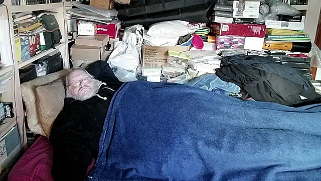 Snapshot of hadeszeuss2 chatting on 28, 12, 2024 hadeszeuss2 online show from 28, 12, 2024