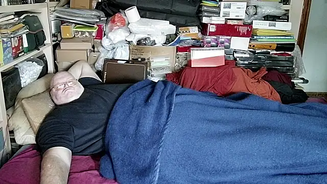 Snapshot of hadeszeuss2 chatting on 21, 1, 2025 hadeszeuss2 online show from 21, 1, 2025