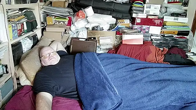 Snapshot of hadeszeuss2 chatting on 22, 1, 2025 hadeszeuss2 online show from 22, 1, 2025