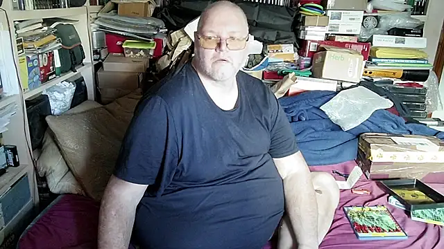 Snapshot of hadeszeuss2 chatting on 24, 1, 2025 hadeszeuss2 online show from 24, 1, 2025