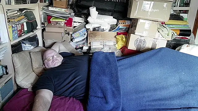 Snapshot of hadeszeuss2 chatting on 6, 2, 2025 hadeszeuss2 online show from 6, 2, 2025